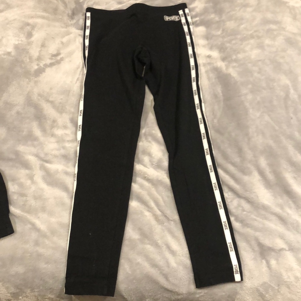 PINK Leggings